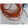 Image 3 : (2) Extension Cords - As Is