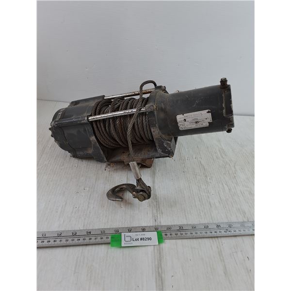 Heavy-Duty Electric Vehicle Winch, Pickup Only