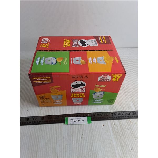 Sealed Pringles Box of 27 Lunch Box Size Snack Stacks