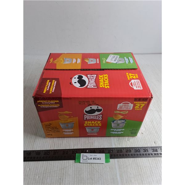 Sealed Pringles Box of 27 Lunch Box Size Snack Stacks