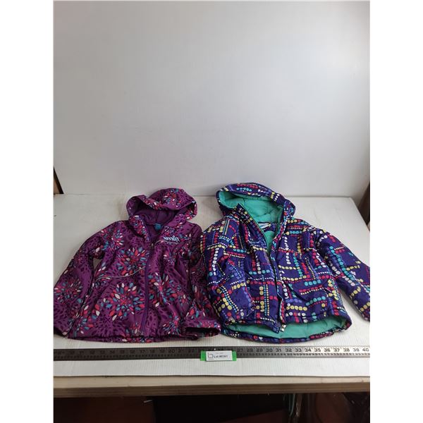 (2) Kid's Jackets (XMTN = Small 6, Columbia = XS)