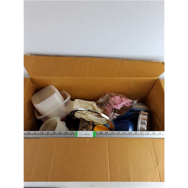 Large box ContainingPlastic Food Containers,some Tupperware,Foil Pie Plates and more as pictures