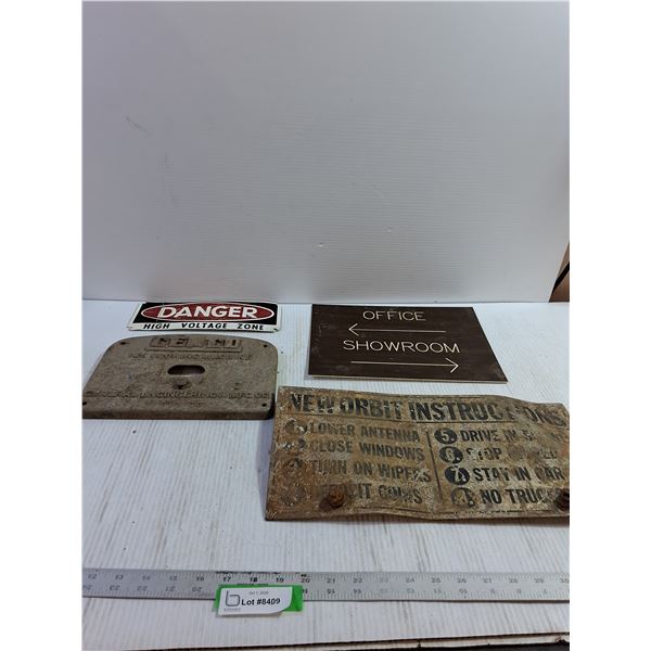 Vintage Advertising/Equipment Plates