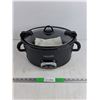 Image 1 : Electric Crock Pot - Powers On, As Is, Pickup Preferred