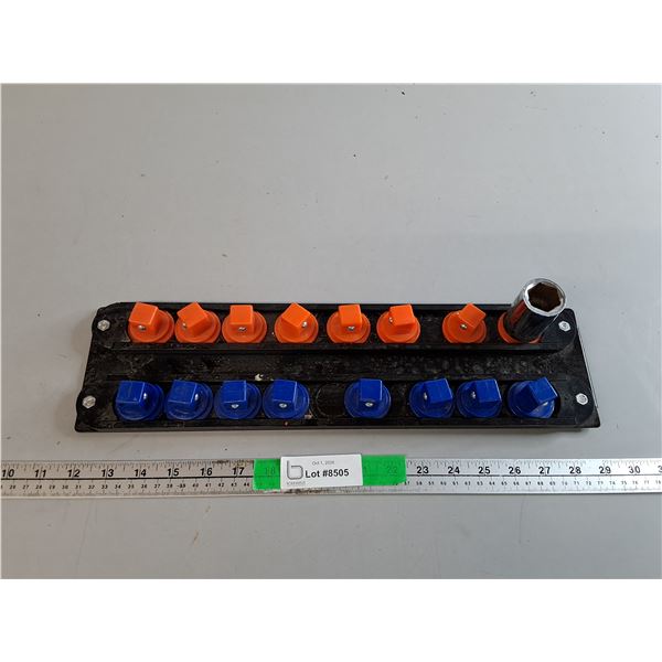 Dual Socket Organizer