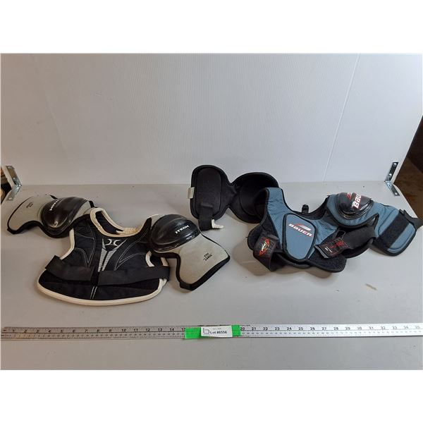 (2) Child Hockey Shoulder Pads- M/L