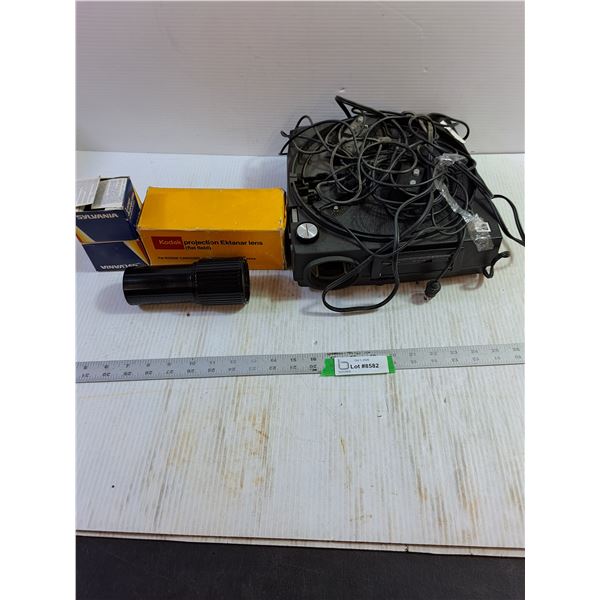 Kodak Carousel Auto-Focus Projector & Lens- Untested