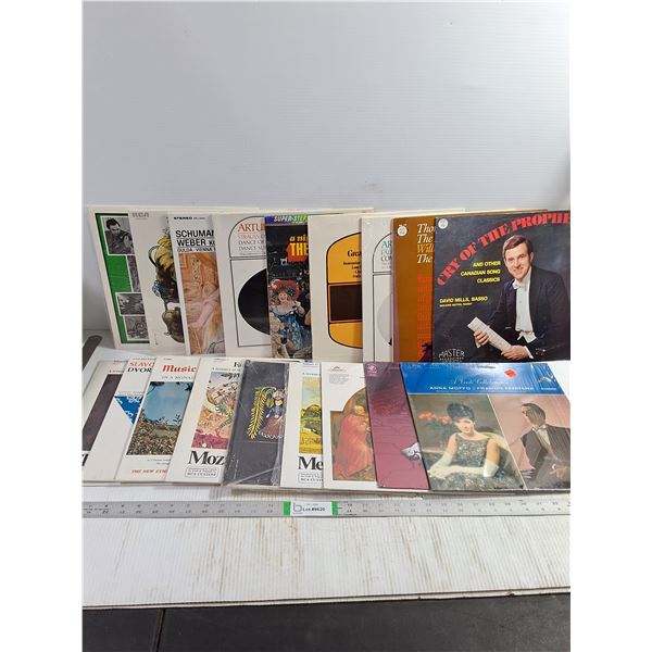 (18) Records-Classical,Slavonic Dances,Pig and Whistle,Choruses and more