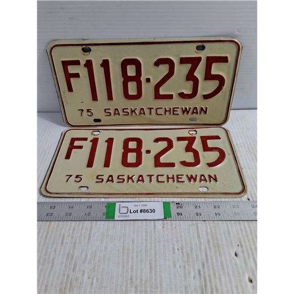 Pair of 1975 Saskatchewan License Plates