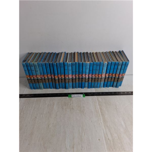 (29) Hardy Boy Novels from 1970's