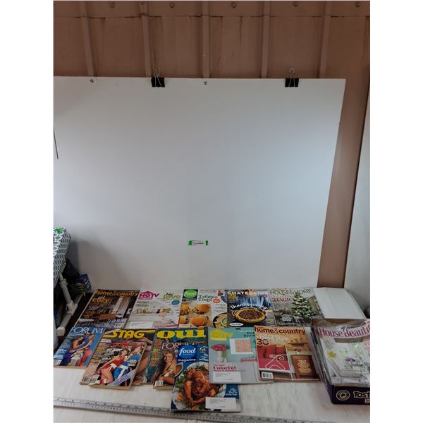 Assorted Magazines, Home & Country, HGTV, Forum, Stag and Oui Adult Magazines, Food Network, Misc