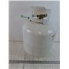 Image 5 : **White Propane Canister No Shipping