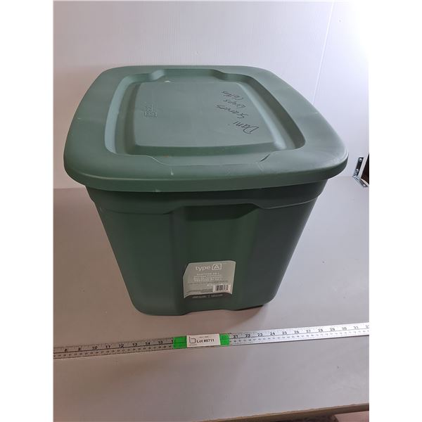 Plastic Storage Tote- Can't Ship