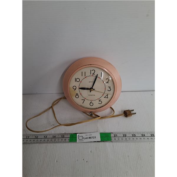 Electric Wall Clock 7"- Working
