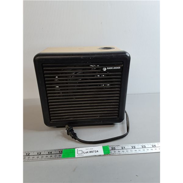 Black & Decker Heater- Powers On