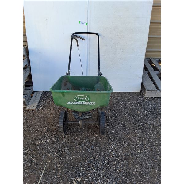 **Scott's Standard Broadcast Spreader- Can't Ship