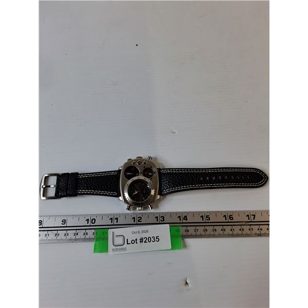 Oulm Large Quartz Militime Watch with Compass Working