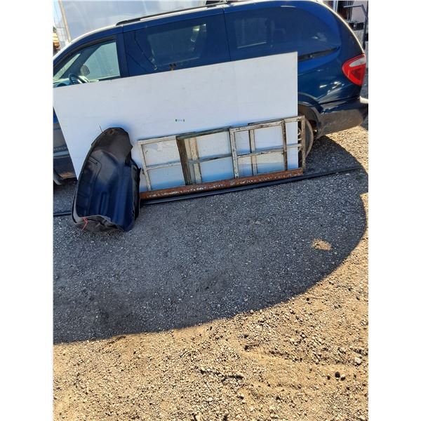 **(4) Windows, (1) 4+' Metal Pipe, (1) 7+' PVC Pipe, (2) Plastic Inner Wheel Wells