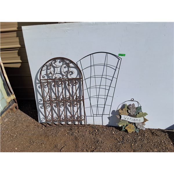 **Welcome Sign, Gate Decor & Lattice 37" Tall- Can't Ship