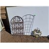 Image 1 : **Welcome Sign, Gate Decor & Lattice 37" Tall- Can't Ship
