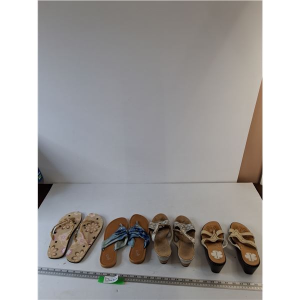 (4) Pairs of Sandals, G:21 Size 7, Rieker Size 39, Hush Puppies Size 7,  Sandals Size 7
