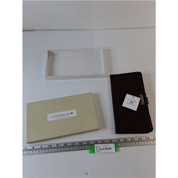 Cutter & Buck American Classic Collection Sasktel Wallet with Box and Product Tag