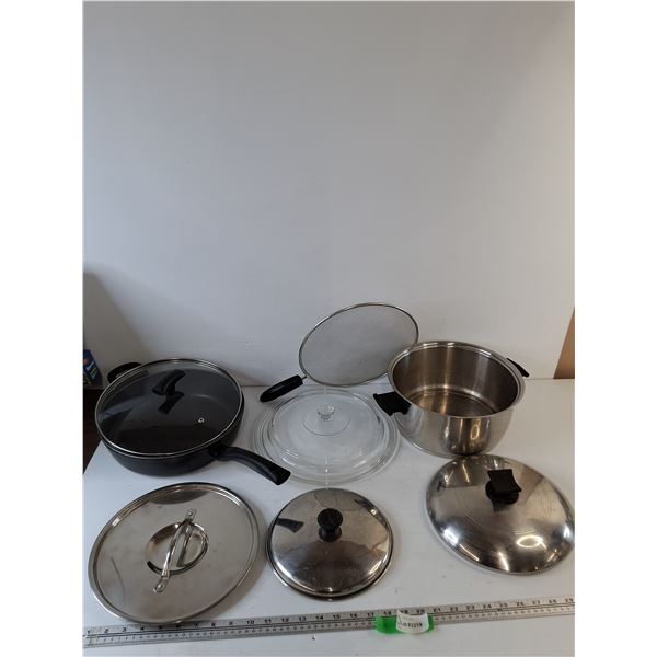 Rena Pot & Starfrit Pan with (2) Metal Lids (1) Glass Lid, (1) Sifter