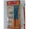 Image 3 : Keyhole Hand Saw, 2 Way Hand Riveter Sealed, Claw Hammer, Level, Breaker Switch, Misc
