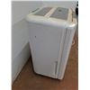 Image 3 : *Forest Air Dehumidifier - 14" x 11" x 20" - Tested, Pickup Only