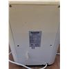 Image 4 : *Forest Air Dehumidifier - 14" x 11" x 20" - Tested, Pickup Only
