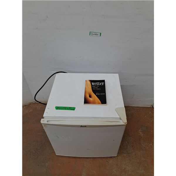 *Avanti Mini Fridge (18.5 " x 17.5" x 19")(Not Working), Book, Pickup Only