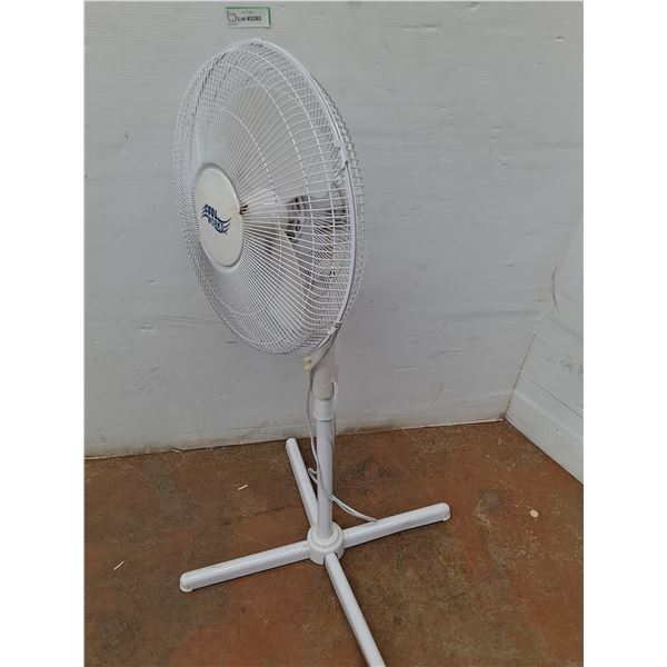*Cool Works Oscillating Fan - Tested, Pickup Only