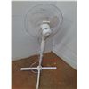 Image 4 : *Cool Works Oscillating Fan - Tested, Pickup Only