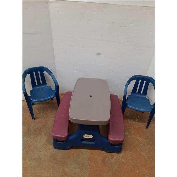 *Little Tikes Kids Table and Chairs - 26" x 30" x 18, Pickup Only
