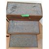 Image 2 : *Pet Stairs (21 x 22 x 28"), Outdoor Table (16 x 16 18"), Pickup Only