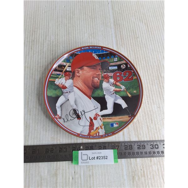 Bradford Exchange Mark McGwire Commemorative 8" Plate