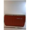 Image 1 : **Coleman Cooler 28x16x14", Pickup Only