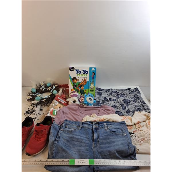Nike Kid's Size 3 Runners, Women's Medium Blouse, Size 6 Jeans, Medium Skirt & Tshirt, Yoyo Set