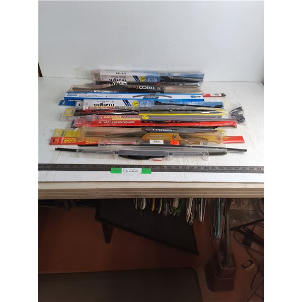 (18) Assorted Windshield Wipers - 17 to 24" Range - Unused