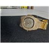 Image 4 : Faux Gold & Diamond Encrusted Watch - Functional -