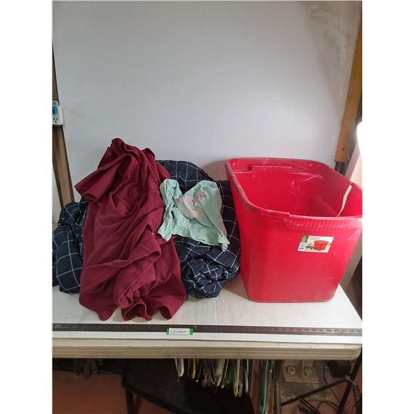 King Size Duvet, House Coat Blanket, Damaged Storage Bin - Cannot Ship