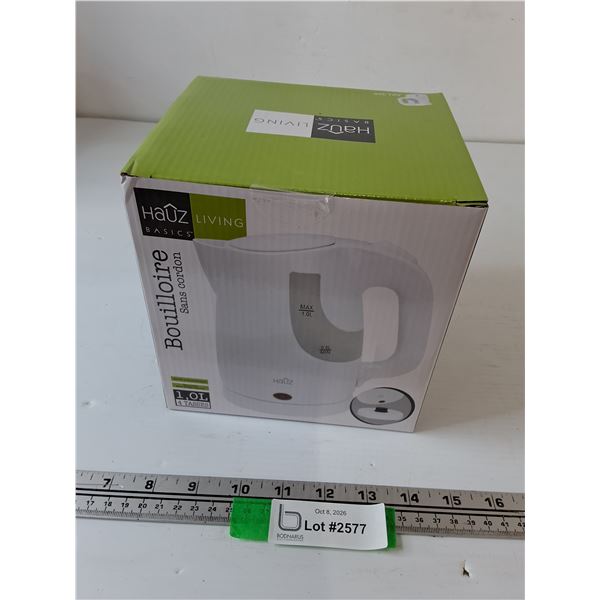 NIB Hauz 1 Liter (4 Cup) Cordless Kettle with Auto Off