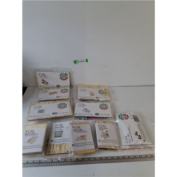 (10) New Minimakers STEM Building Toys