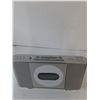 Image 2 : Memorex Digital CD Alarm Clock - Untested
