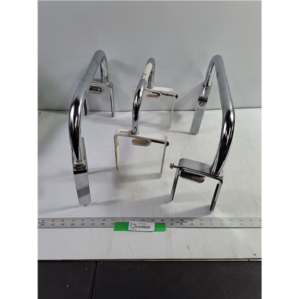 (2) Bathtub Safety Handles 16.5x11.4" - (1) Bathtub Safety Handle 11x11"