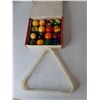 Image 2 : Pool Triangle & Ball Set