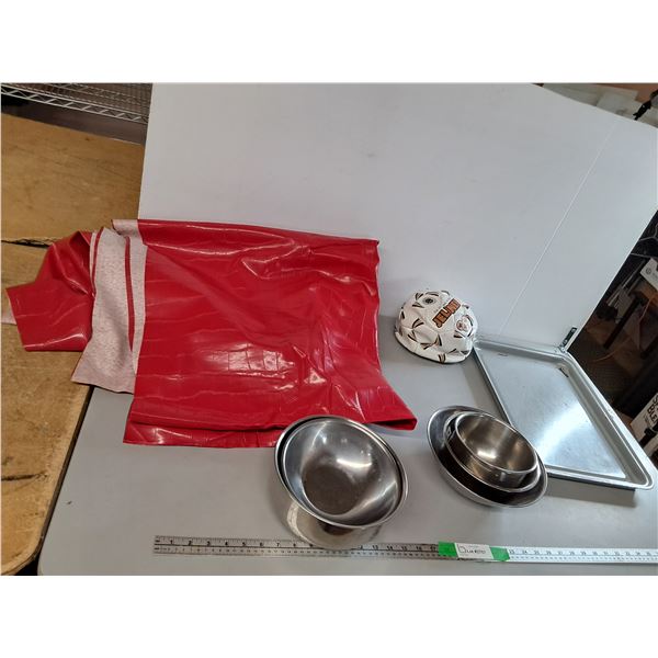 Metal Pan 18.25" x 12.5", Stainless Steel Bowls, Tablecloth, Misc.