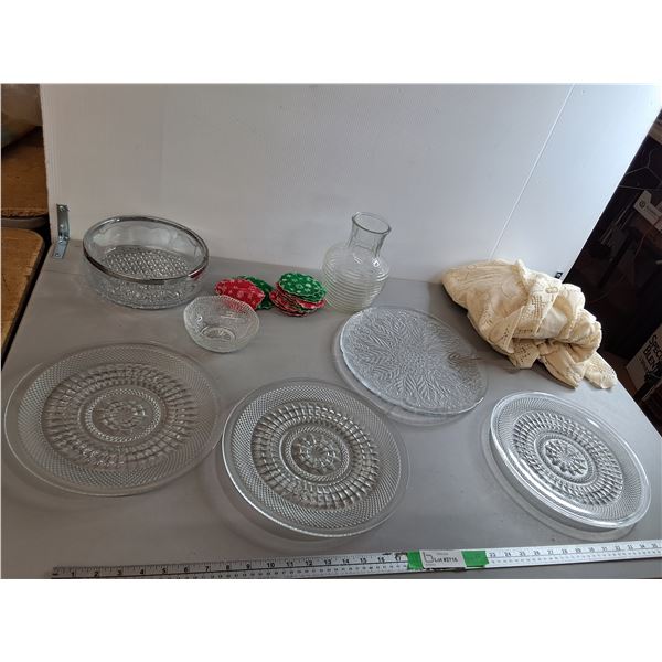 Christmas Coasters, Glass Serving Plates & Vase 8", Misc.