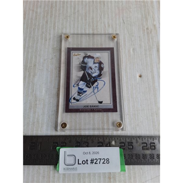 Autographed BeeHive Joe Sakic NHL Collector Card - Cannot Authenticate