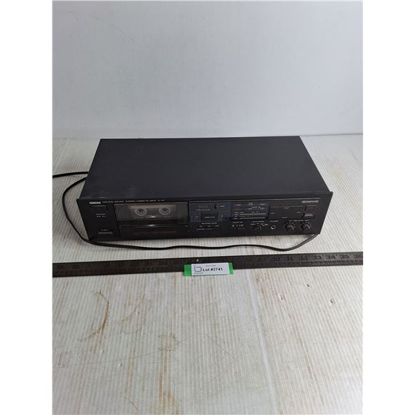 Yamaha K-27 Tape Deck - Powers On